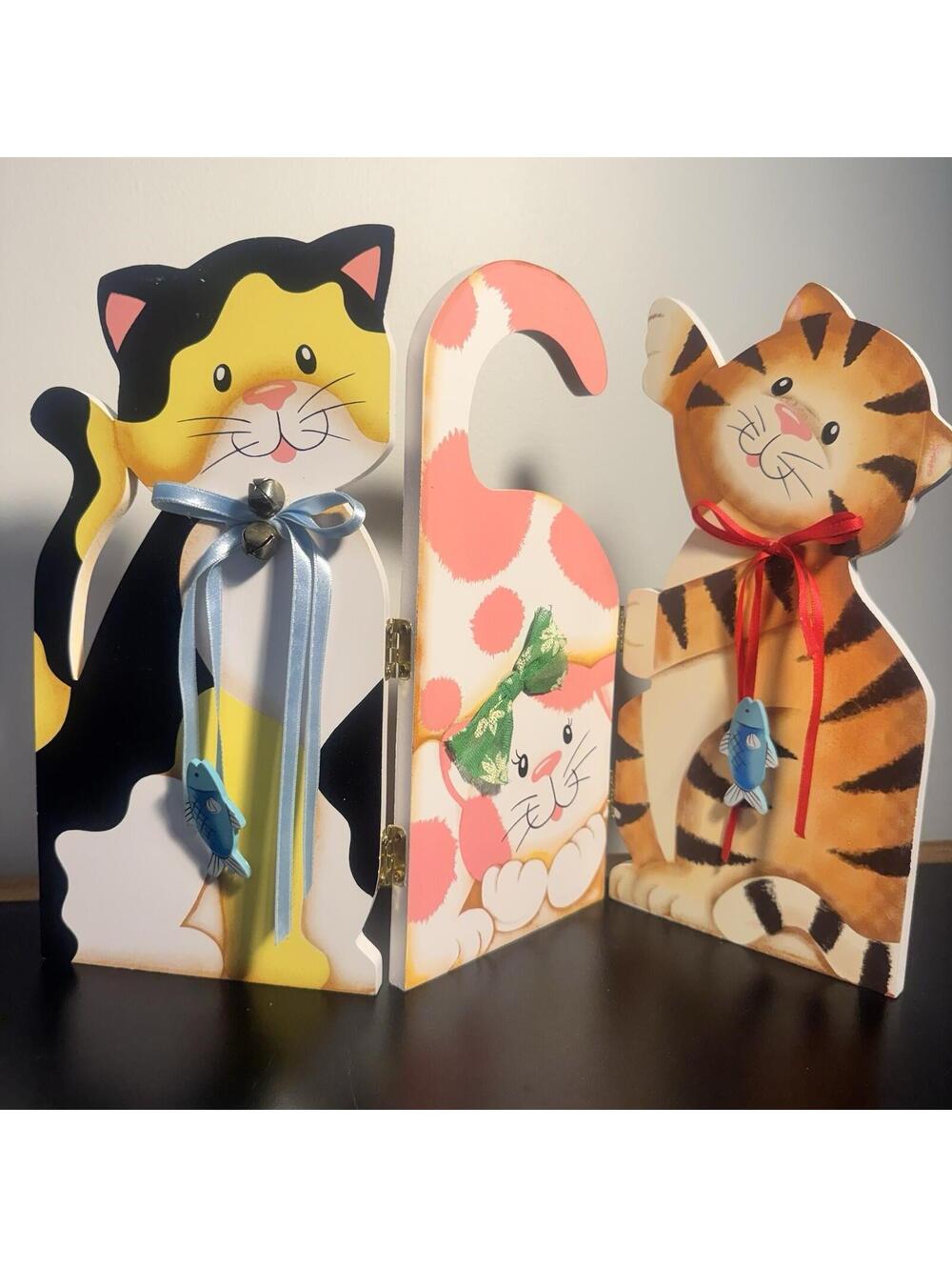 Vintage 3 Cat Panel Screen Colorful Kittens Hinged Decor